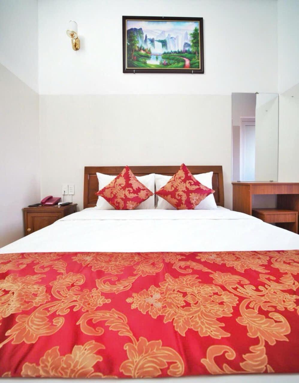 Khach San My Ngoc Hotel Buon Ma Thuot Exterior foto