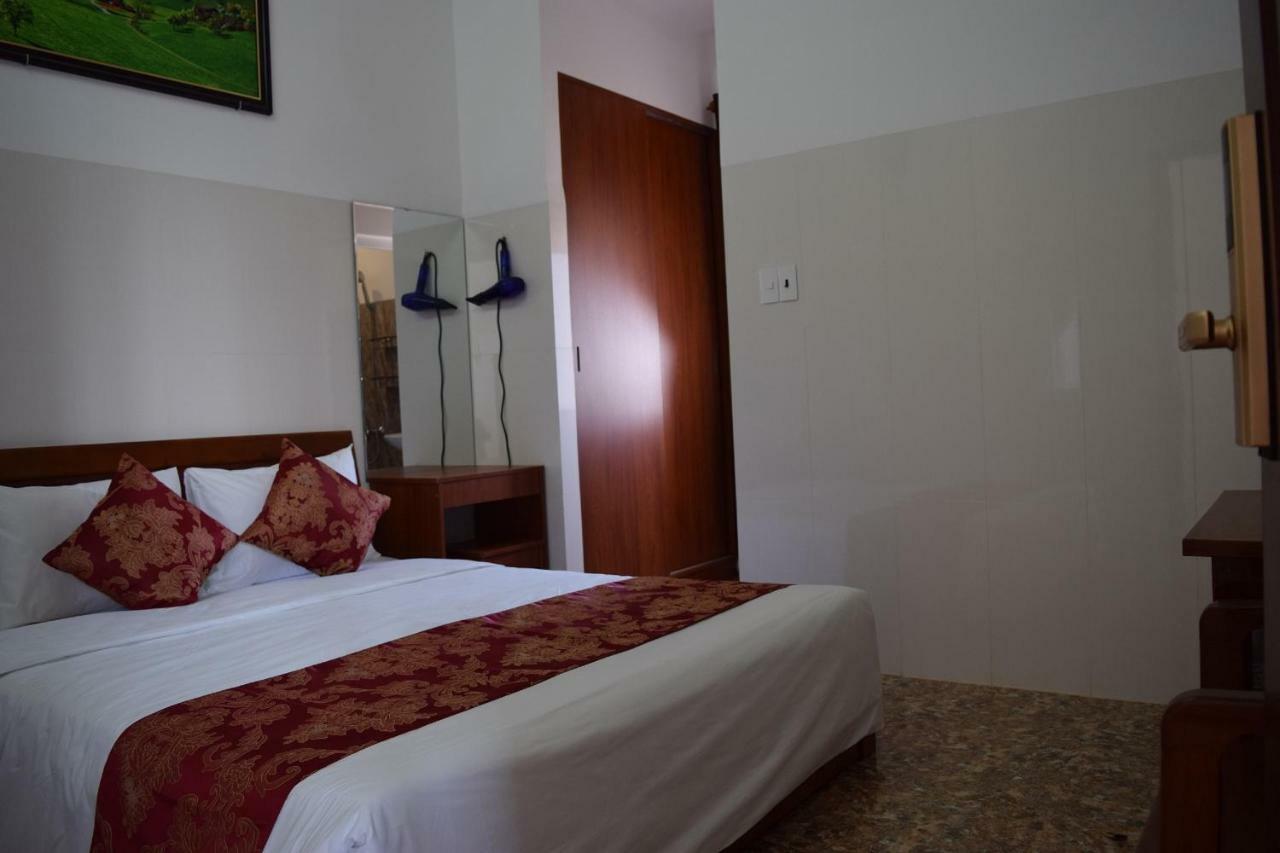 Khach San My Ngoc Hotel Buon Ma Thuot Exterior foto